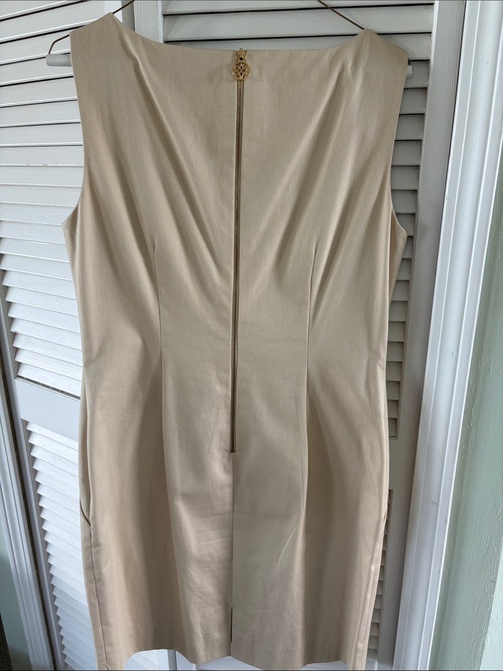 ANTONIO MELANI Beige Sleeveless Mini Dress with White Bead Detail Size 8 - Picture 2 of 5